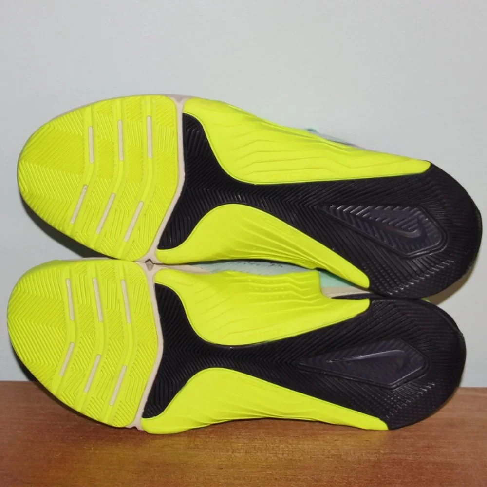 Nike Metcon 8 Crossfit Training Shoes Mens 11.5 Mint Foam Volt
